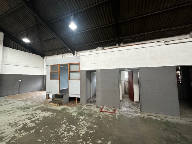 To Let Commercial Property for Rent in Athlone Industrial Western Cape